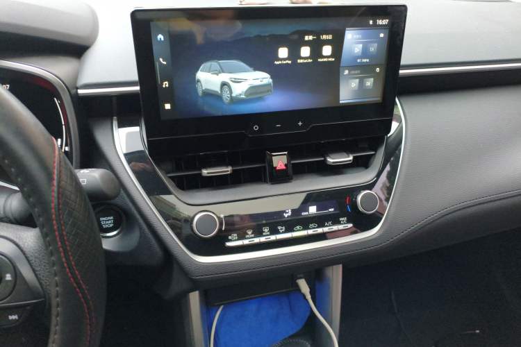 Used Toyota FRONTLANDER 2023 2.0L CVT Luxury Edition