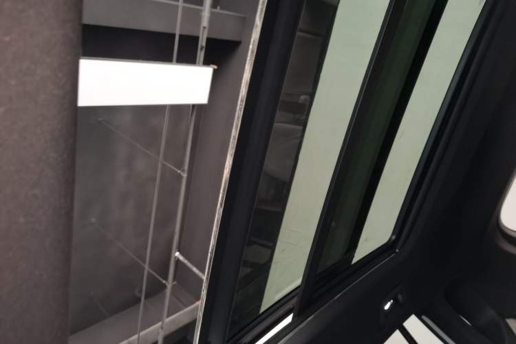 Used AION Y 2023 Younger Star Edition Headliner