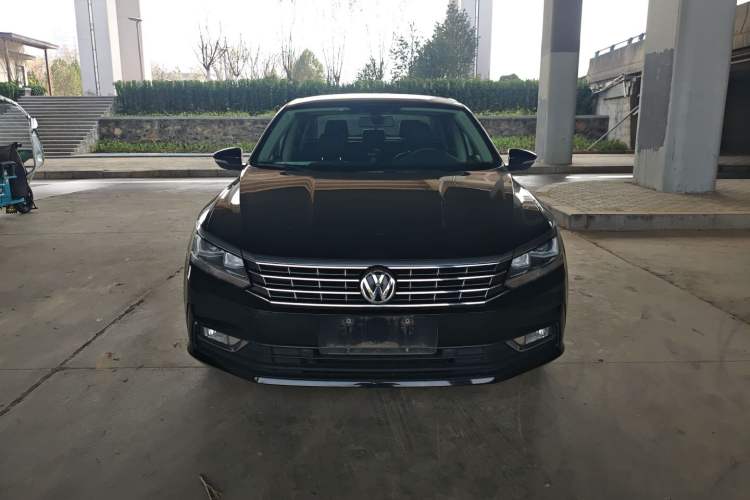 Used Volkswagen Passat 2017 330TSI DSG Luxury Edition Front