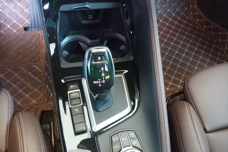 Used BMW X2 2021 Restyled sDrive25i M Sport Package Gear Lever