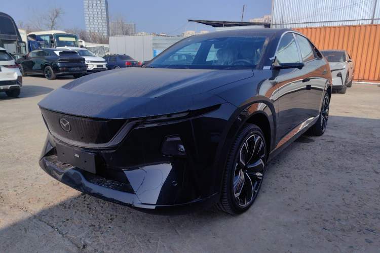 Used Mazda EZ-60 2025 Model Pure Electric 600 Max