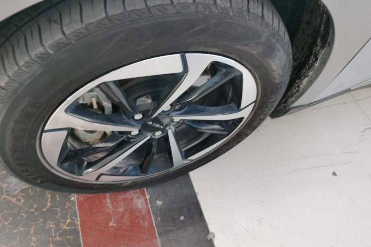 Used AION Y 2023 Plus 510 Smart Edition