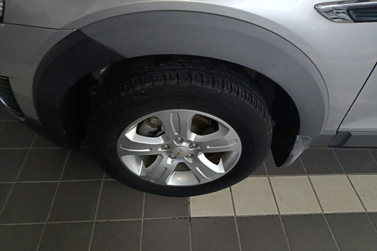 Used Chevrolet Captiva 2015 2.4L Two-Wheel Drive Urban Version 7 Seats
