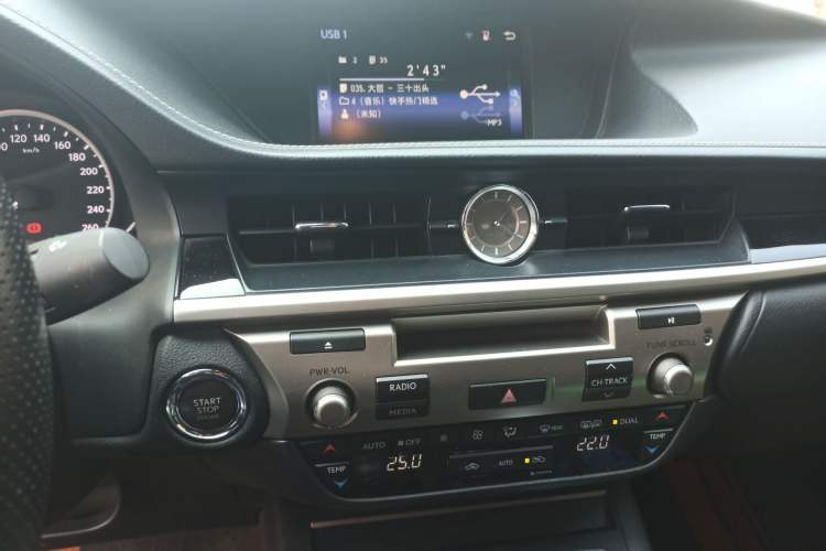 Used Lexus ES 2014 250 Comfort Edition