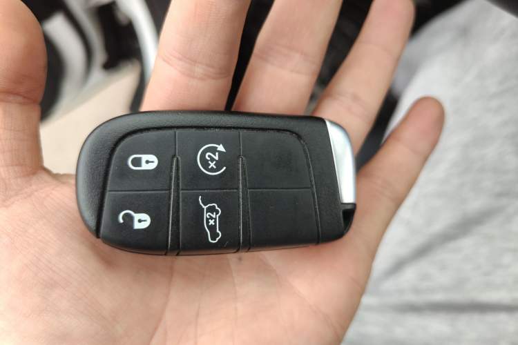 Used Jeep Compass 2017 200T Automatic Prestige Edition Vehicle Key