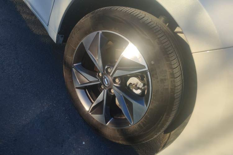 Used GAC Trumpchi M6 2023 PRO 270T DCT Luxury Edition Right Front Wheel Hub