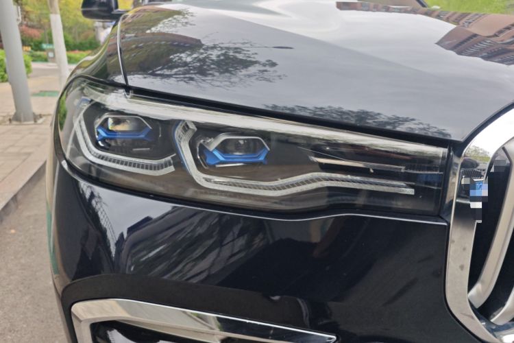 Used BMW X7 2020 xDrive40i Luxury M Sport Package
