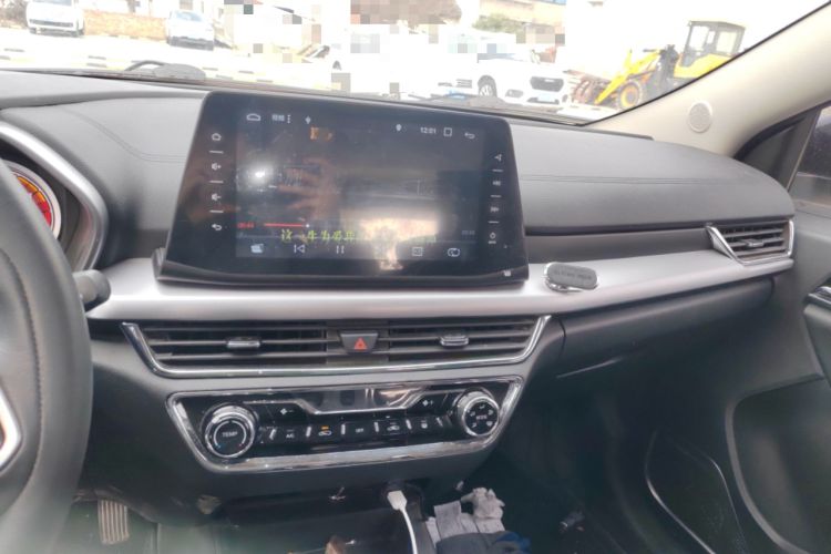 Used Soueast DX5 2021 1.5L Manual Luxury Version
