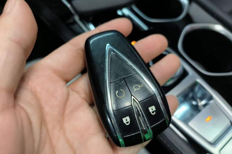 Used CHANGAN Eado 2023 Changan Edition PLUS Blue Whale NE 1.4T GDI DCT Prestige Version Vehicle Key