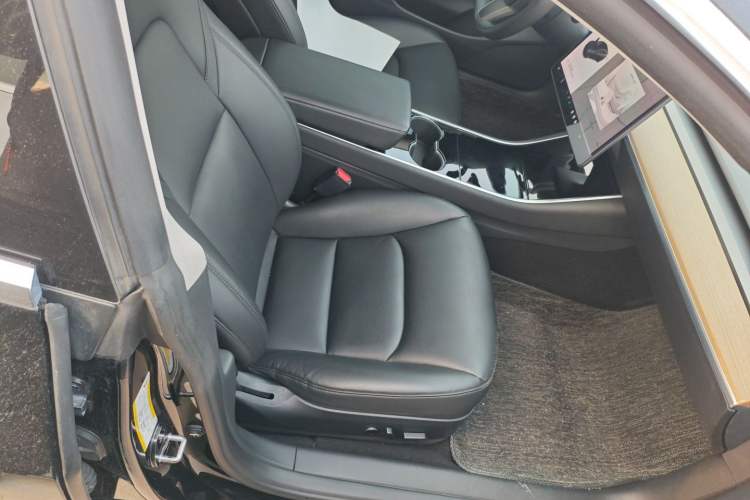 Used Tesla Model 3 2020 Revised Version Standard Range Rear-Wheel Drive – Upgraded Edition Right Front Seat