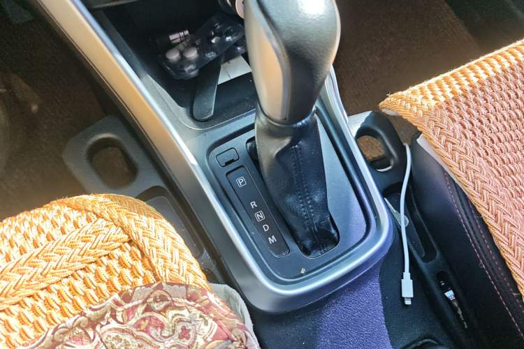 Used Suzuki S-Cross 2014 1.6L CVT Two-Wheel Drive Elite Version
