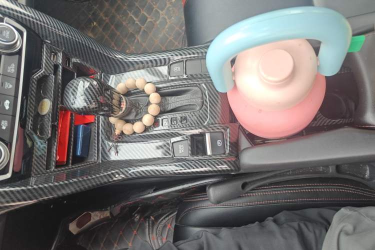 Used Honda Civic 2019 220TURBO CVT Dynamic Edition China VI Emission Standard Gear Lever