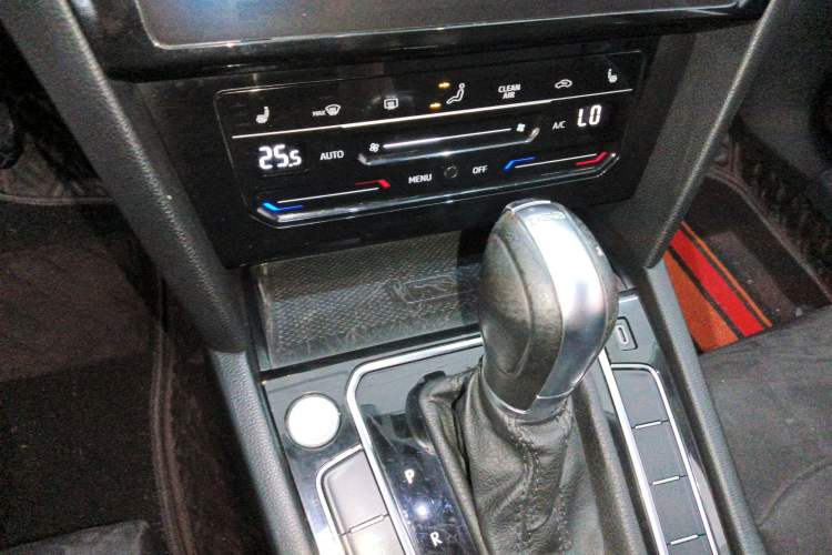 Used Volkswagen Magotan 2020 330TSI DSG Luxury Edition
