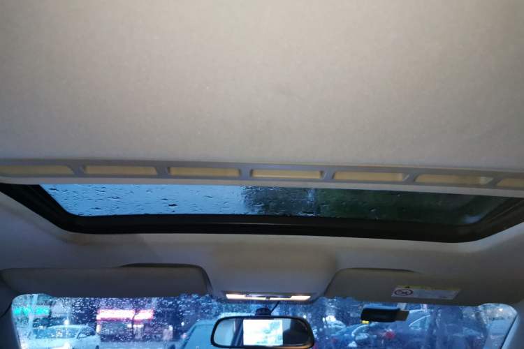 Used Skoda Rapid Spaceback 2018 1.6L Automatic Comfort Edition
