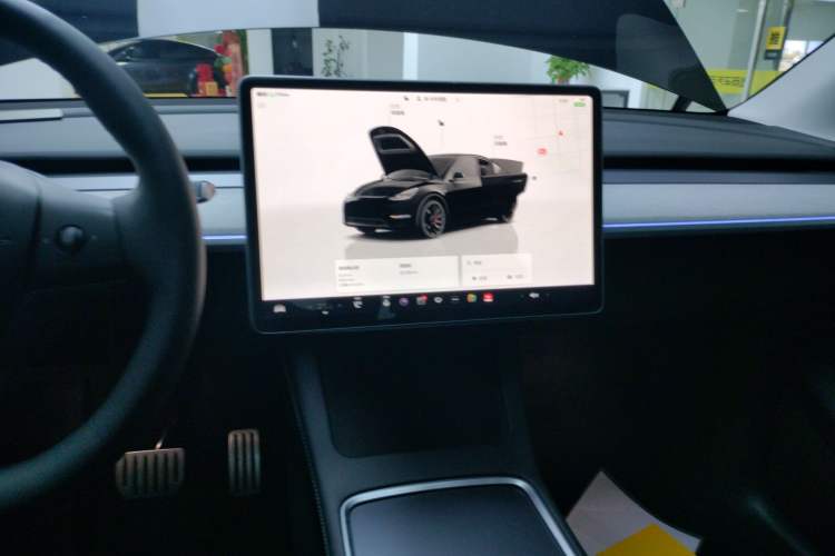 Used Tesla Model Y 2023 High-Performance All-Wheel-Drive Version