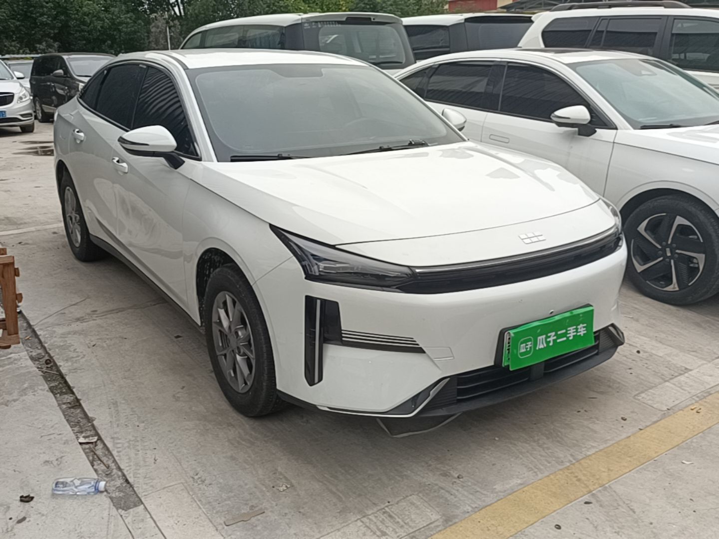 Geely Galaxy L6 2025 EM-i 60km Launch Edition — снимка 3