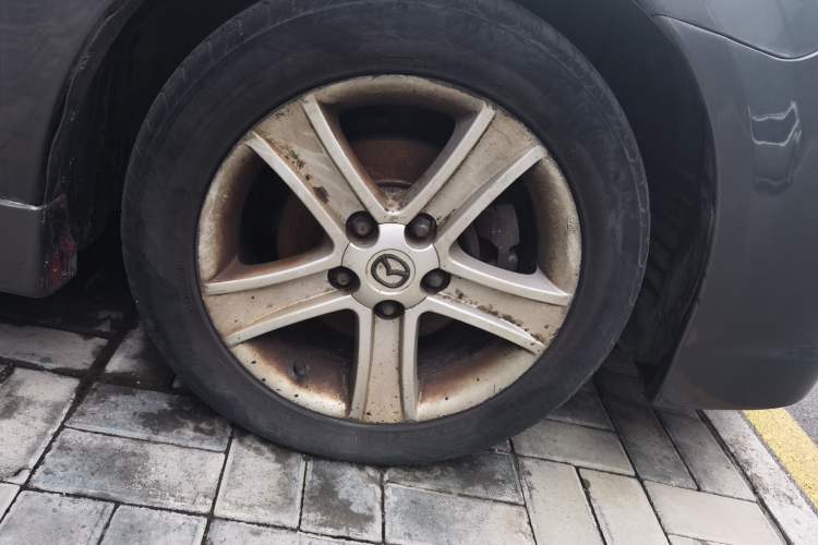 Used Mazda 6 2007 Coupe 2.3L Automatic Model Right Front Wheel Hub
