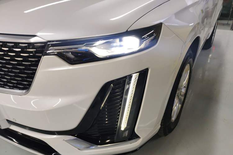 Used Cadillac XT6 2021 28T Six-Seater Four-Wheel-Drive Fashion Edition