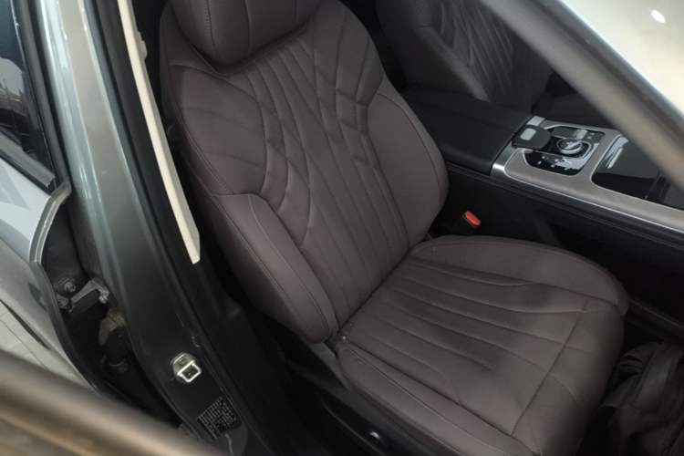 Used Chery Tiggo 9 C-DM 2025 1.5T 106KM Ultra-Comfort Edition 5 Seats Lithium-NMC

