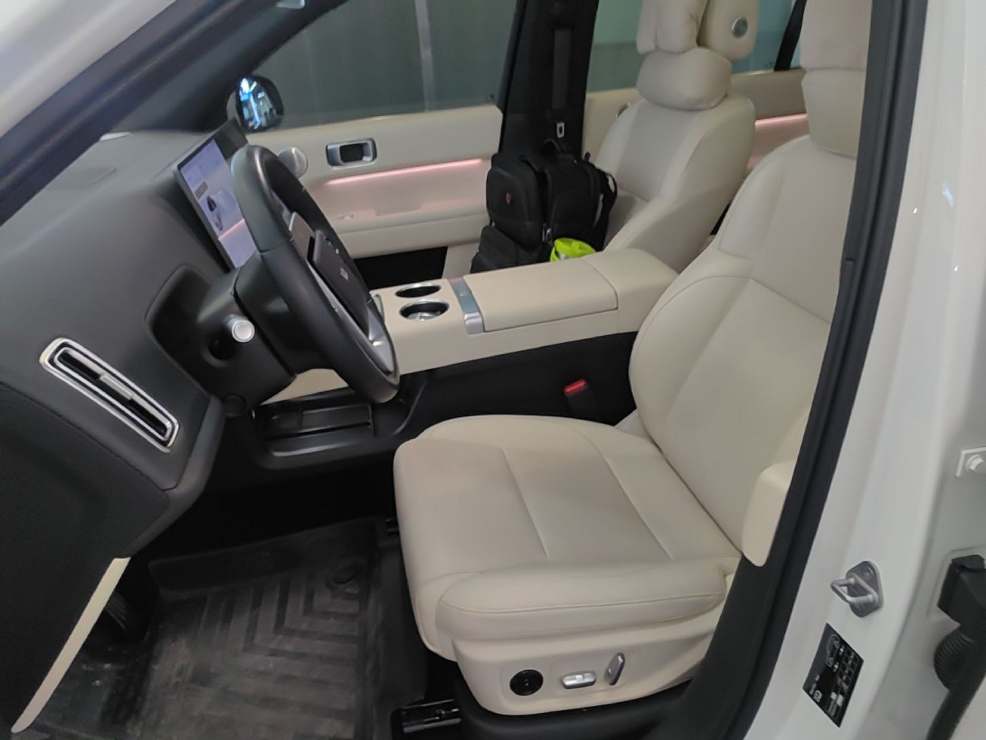 Interior delantero