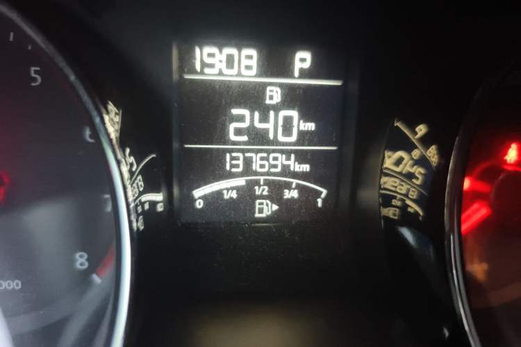 Used Volkswagen Bora 2015 Qihui Edition 1.6L Automatic Fashion Model Odometer Close Up