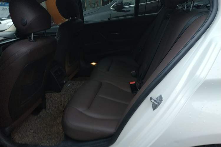 Used BMW 3 Series 2019 320Li M Luxury Package
