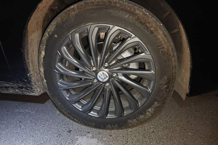 Used Buick LaCrosse 2025 28T Platinum Edition