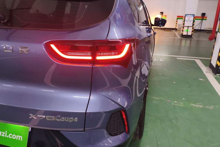 Used JETOUR X70 Coupe 2020 1.6T DCT Cool 7-Seater Right Rear Taillight