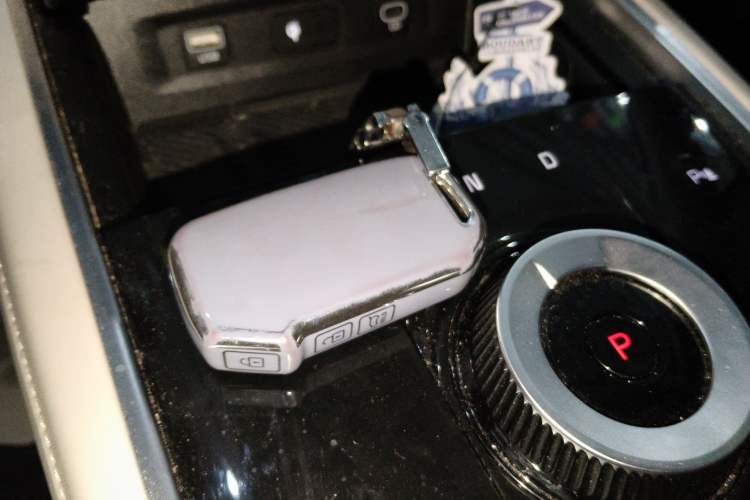 Used Kia Sportage (Chinese Domestic Model) 2023 1.5T Two-Wheel Drive Prestige Edition Interior 1