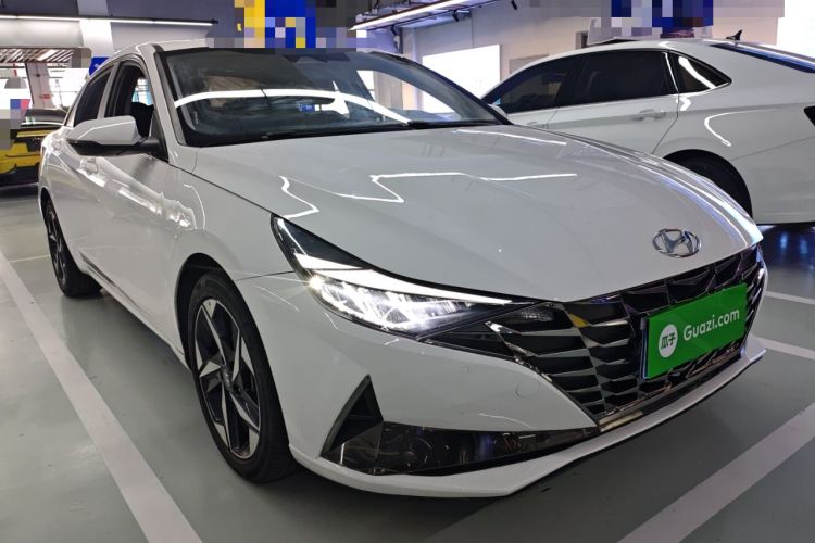 Used Hyundai Elantra 2022 1.5L CVT LUX Prestige Edition