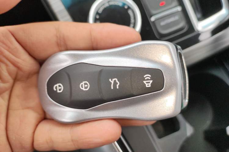 Used Geely Auto Emgrand X7 Sport 2020 1.8TD DCT Smart Connect PRO Vehicle Key