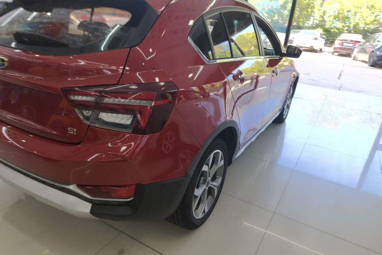 Used Geely Auto Vision S1 2018 1.4T CVT FENGXING Model

