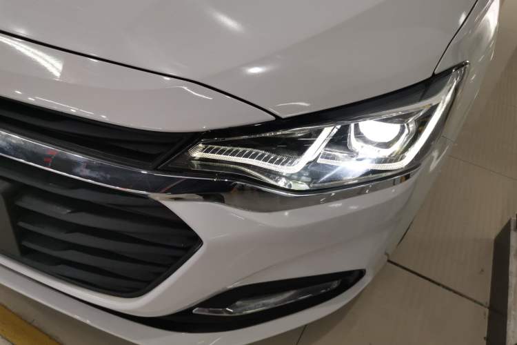 Used Chevrolet Monza 2022 320 Automatic Enjoyment Sunroof Version Left Front Headlight