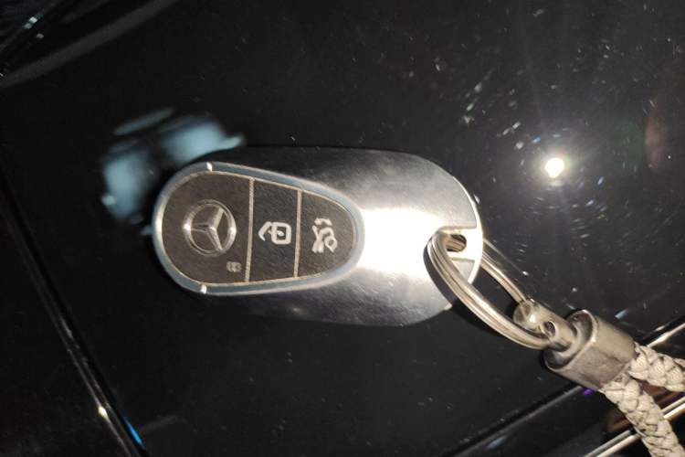 Used Mercedes-Benz C-Class 2022 Revised C 260 L Starry Night Sport Edition Interior 1