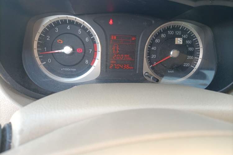 Used Venucia D50 2012 1.6L Manual Luxury Edition