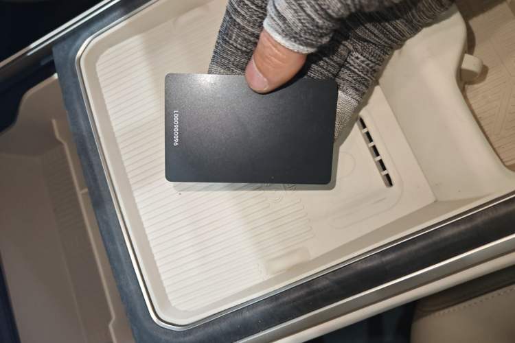 Used ONVO Luxeed L90 2025 Model—Ultra Six-Seater Version Interior 1