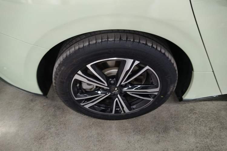 Used Hongqi EH7 2024 690 Pro