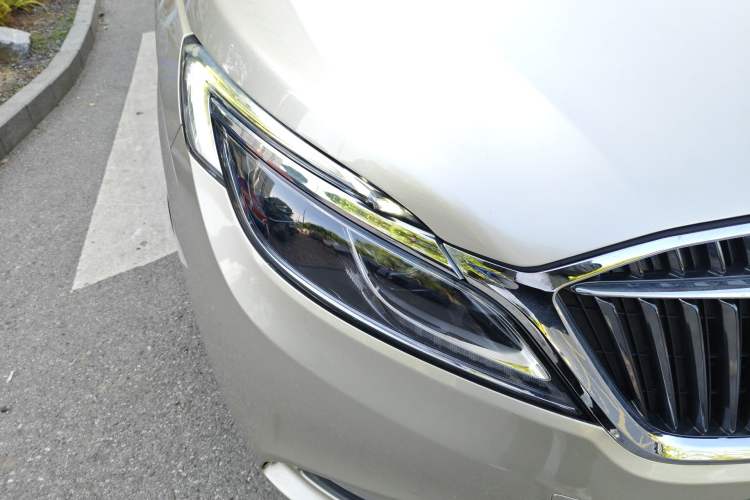 Used Buick GL8 2017 ES 28T Luxury Model China V Standard
