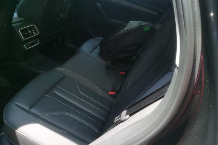 Used Audi Q5L 2022 Updated 45T Luxury Dynamic Version