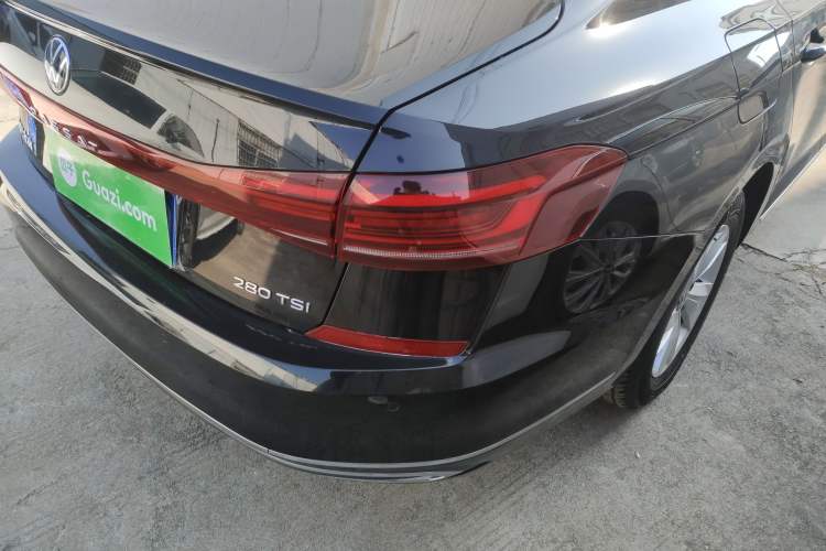 Used Volkswagen Passat 2024 280TSI Business Edition
