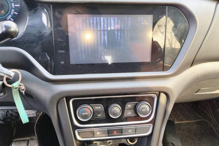 Used Chery Tiggo 3 2016 1.6L Manual ZhiShang Edition