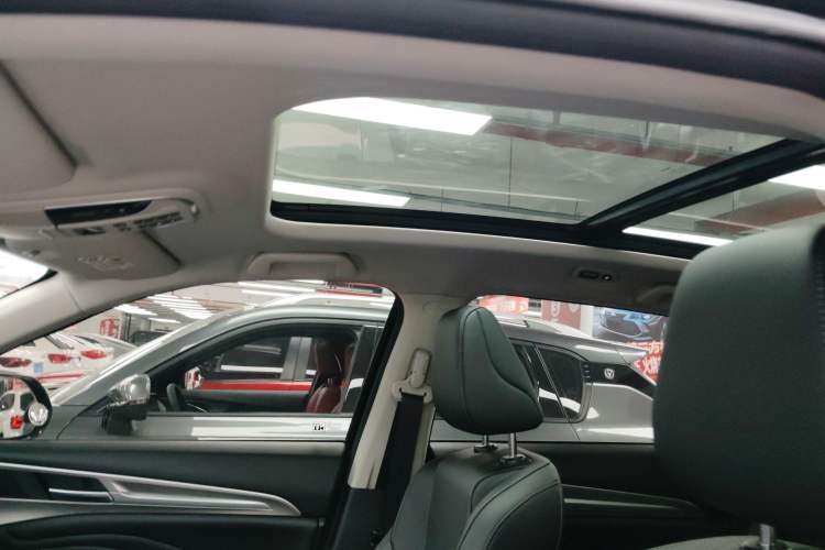 Used Haval F7 2019 1.5T Two-Wheel Drive i-Type China V Standard
