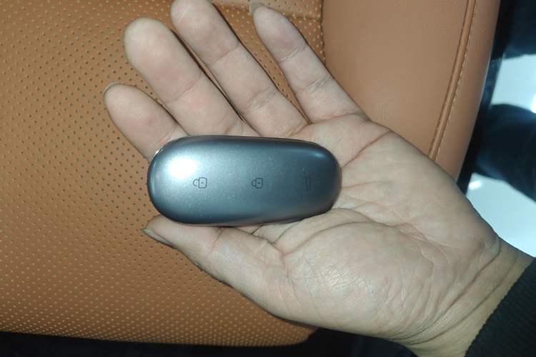 Used Li Auto L8 2023 Pro Model Interior 1