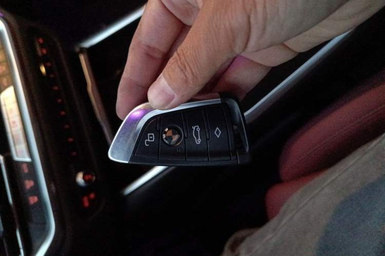 Used BMW 3 Series 2021 Second Facelift 325Li M Sport Package
