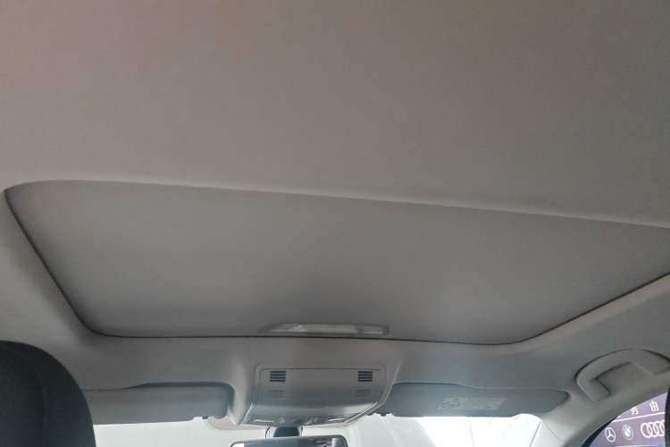 Used Volkswagen Bora 2021 1.5L Automatic Elite Smart Connect Edition Headliner