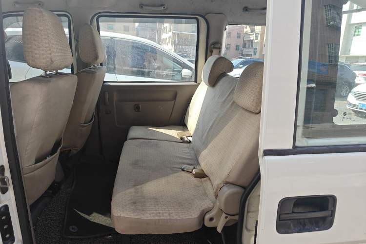 Used Suzuki Landy 2009 1.4L Manual Comfort Version Sunlight Edition
