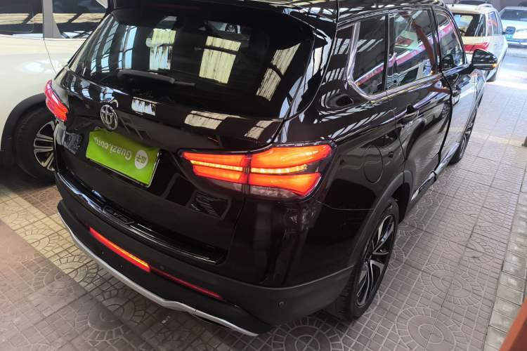 Used Brilliance V7 2018 280T DCT Luxury Model 5 Seats
