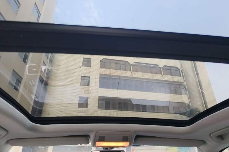 Used Volkswagen Touareg 2011 3.0 TSI Comfort Version