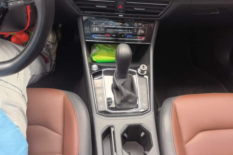 Used Volkswagen Lavida 2021 280TSI DSG Luxury Edition