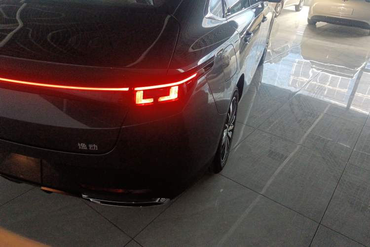 Used Changan Eado PHEV 2025 Smart New Blue Whale 145KM Battleship Edition
